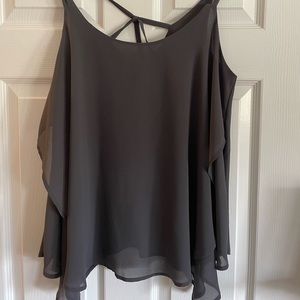 Torrid 00 strappy back grey top EUC